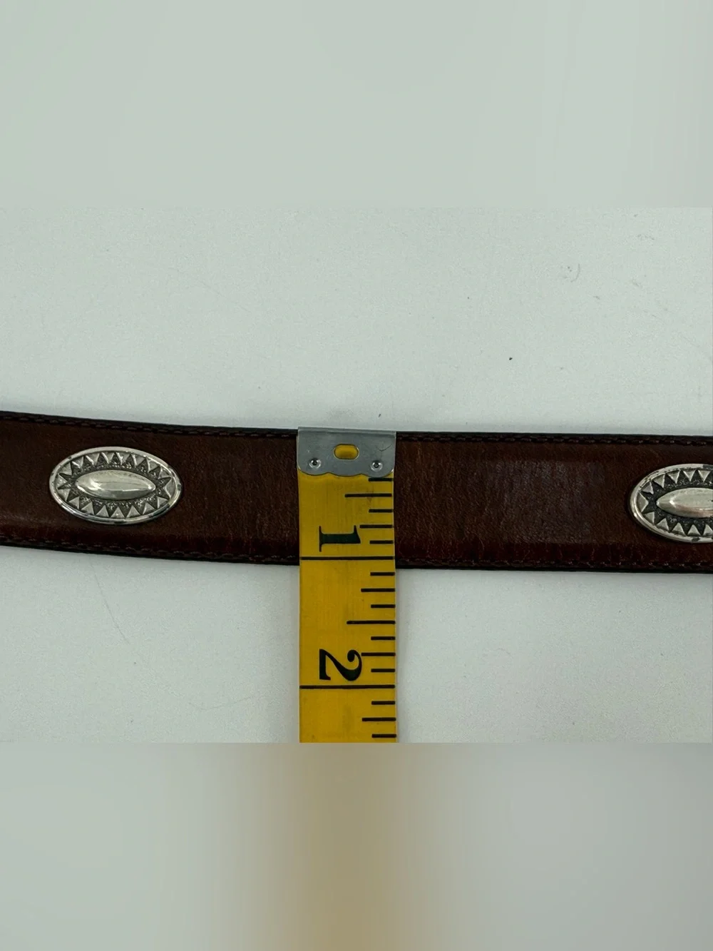 Greg Norman Vintage‎ Brown Leather Medallion Belt 32